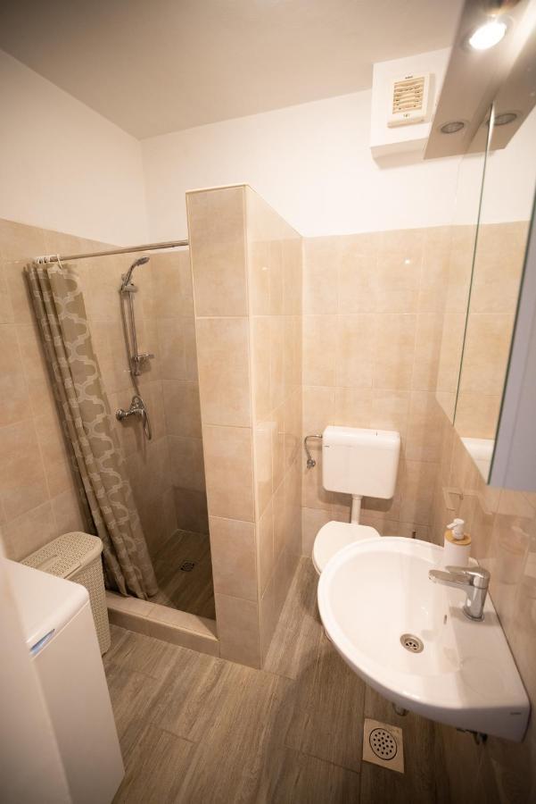 Gof Apartment Zadar Bagian luar foto