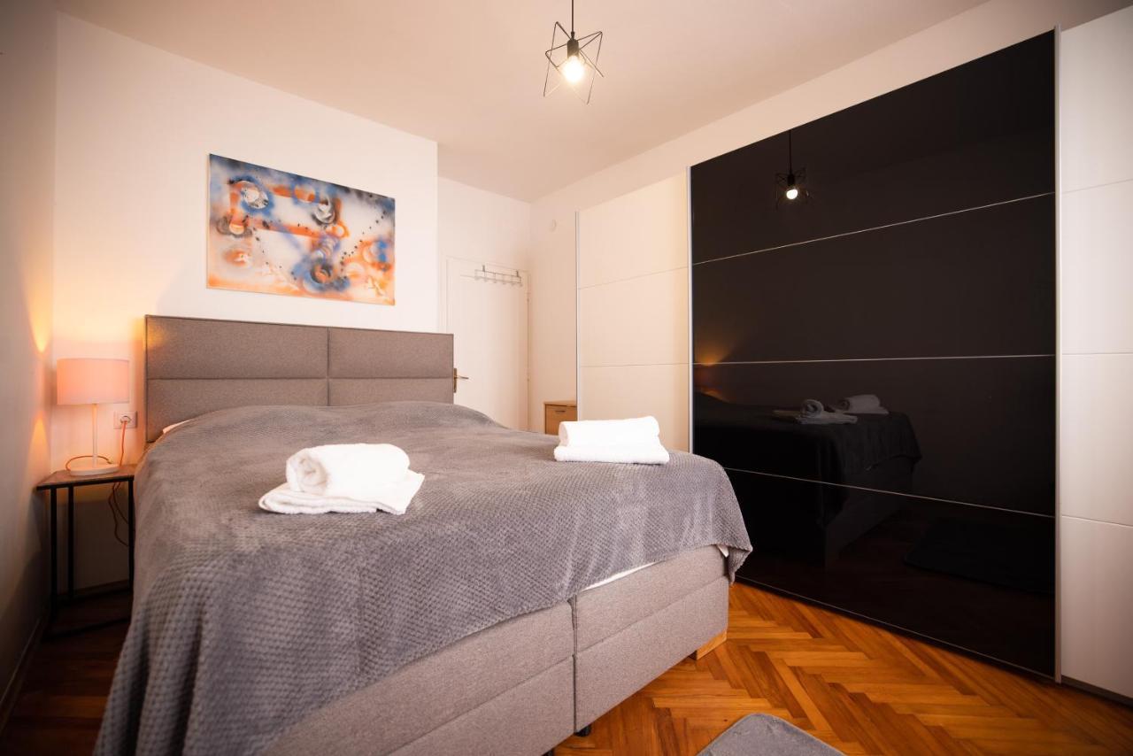 Gof Apartment Zadar Bagian luar foto