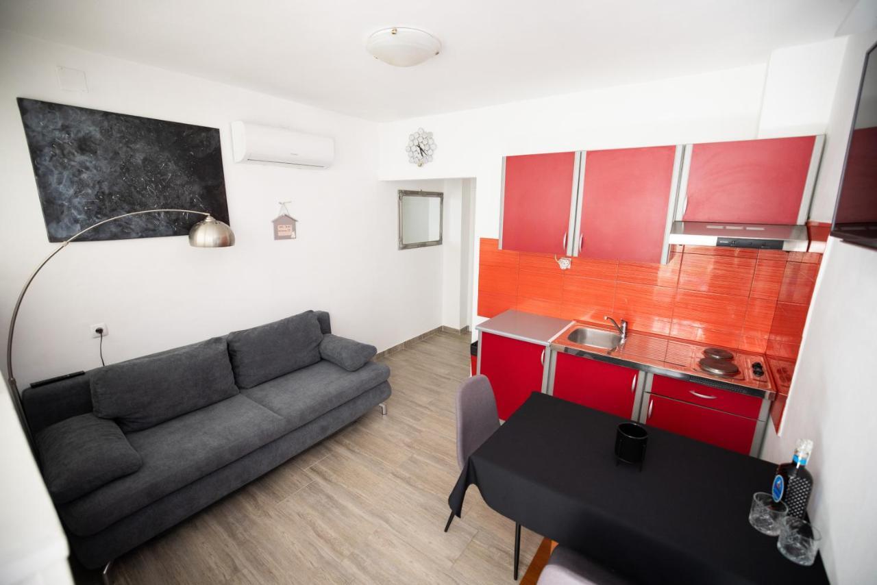 Gof Apartment Zadar Bagian luar foto